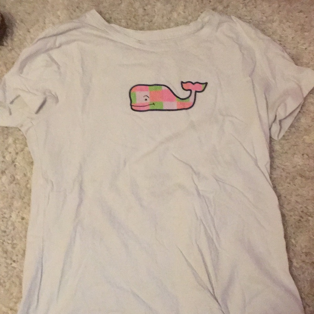 Patchwhale vineyard vine t shirt